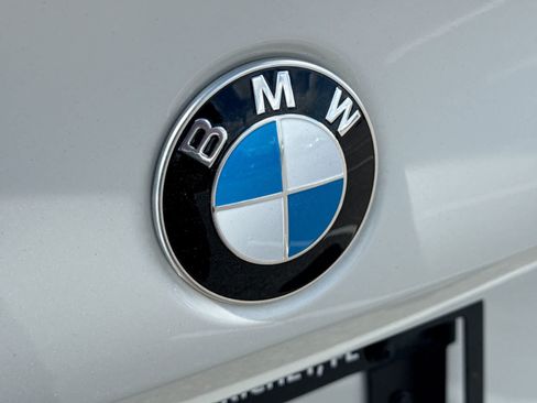 Used 2026 BMW 540i xDrive w/ Executive Package AWD/4WD image 18
