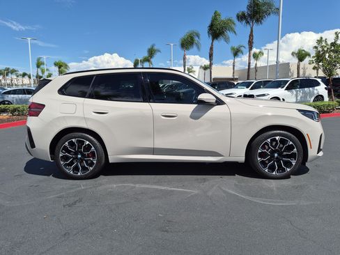 Used 2025 BMW X3 xDrive30i w/ Premium Package AWD/4WD image 11