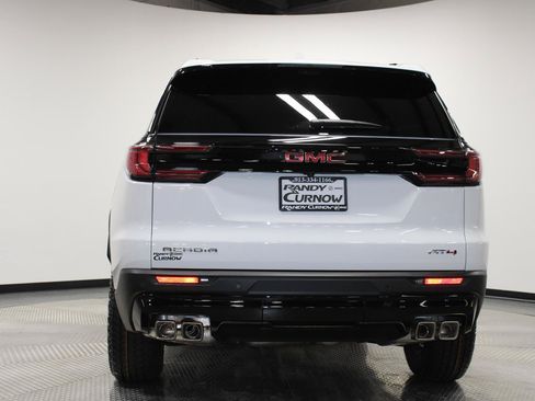 New 2026 GMC Acadia AT4 w/ Luxury Package AWD/4WD image 9