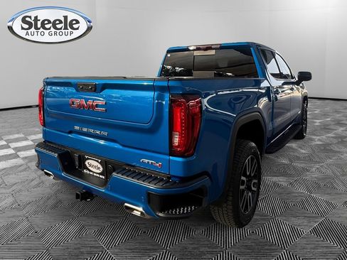 Used 2024 GMC Sierra 1500 AT4 w/ Technology Package image 5
