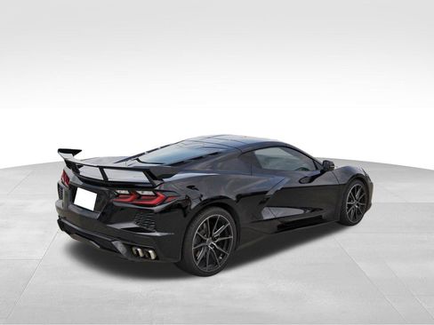 Used 2020 Chevrolet Corvette Stingray Coupe w/ 1LT image 4
