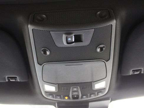 Used 2019 Ford F150 Platinum w/ Equipment Group 701A Luxury AWD/4WD image 33
