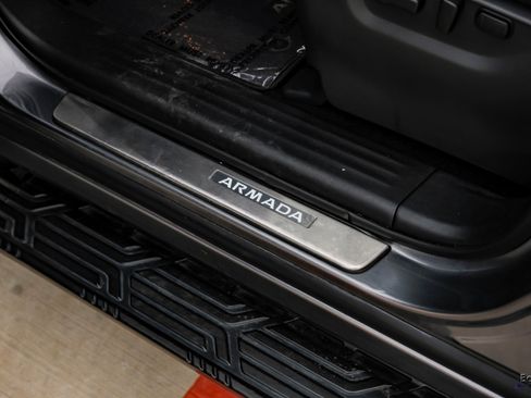 Used 2021 Nissan Armada SL w/ Captain's Chairs Package image 36