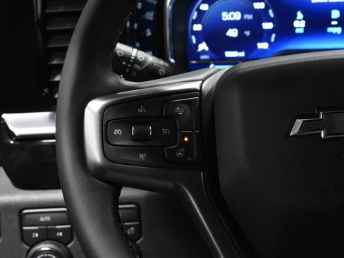 Used 2024 Chevrolet Silverado 1500 RST image 8