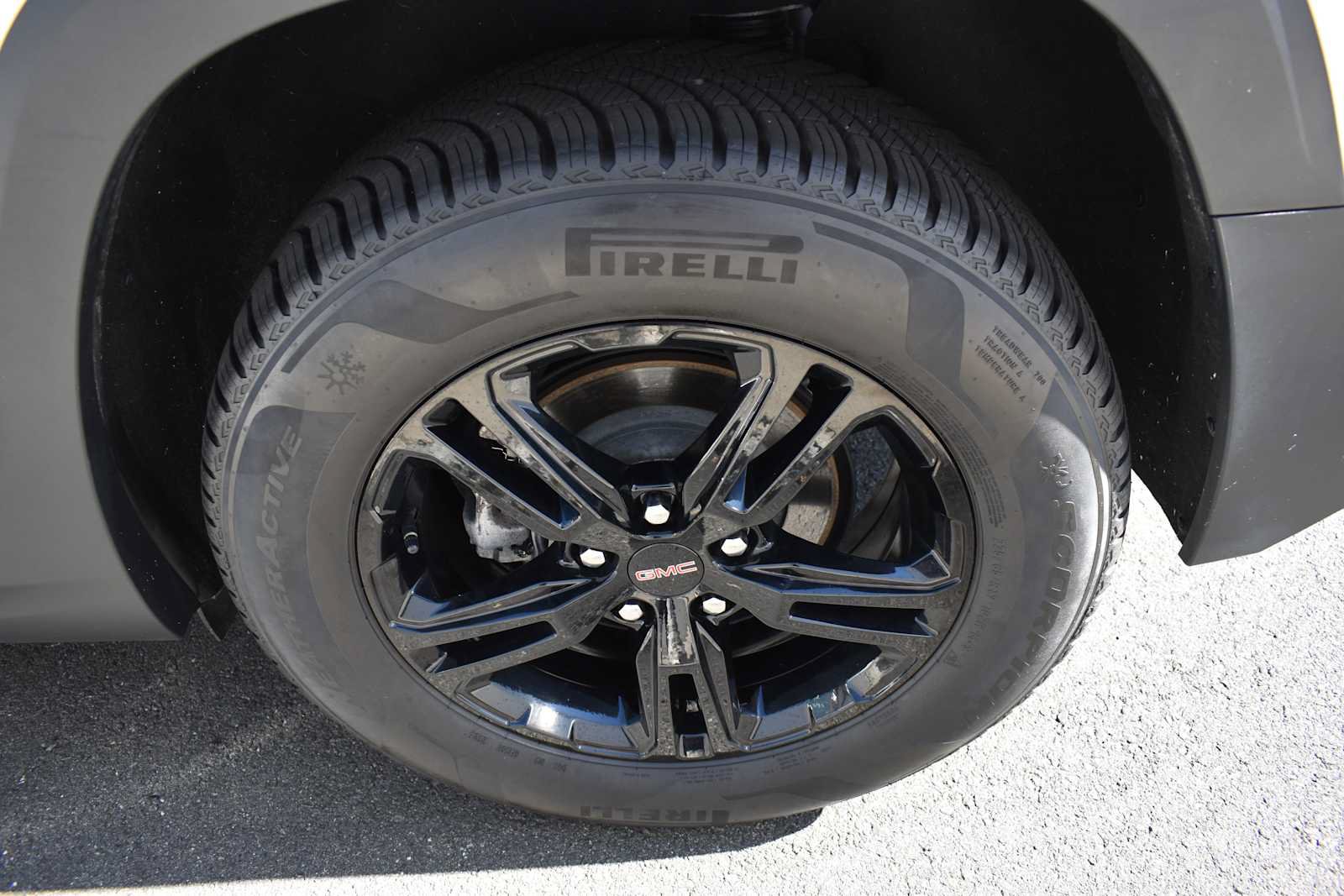 Used 2022 GMC Terrain AT4 w/ Infotainment Package II AWD/4WD image 21