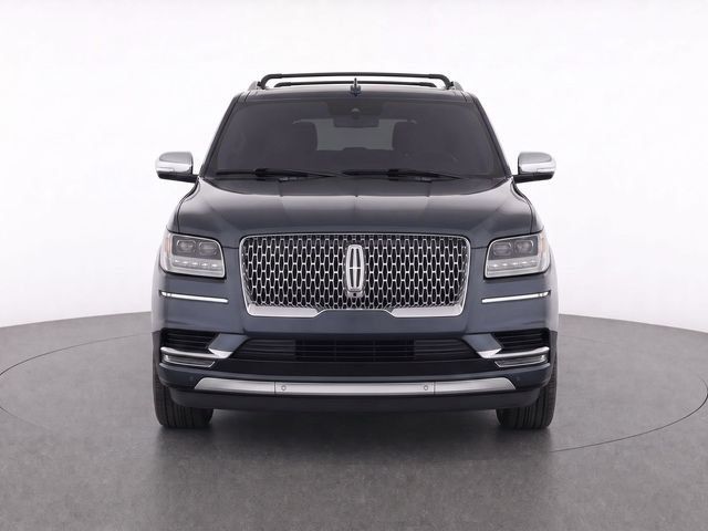 Used 2021 Lincoln Navigator L Black Label w/ Cargo Convenience Package AWD/4WD image 5