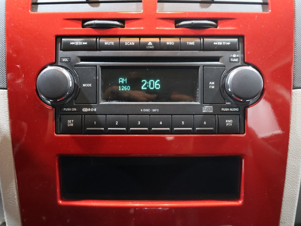 Used 2007 Dodge Caliber SXT FWD image 24