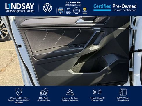 Used 2023 Volkswagen Tiguan SE image 9