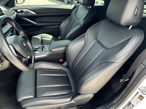 Certified 2025 BMW 430i Convertible w/ Premium Package RWD image 11