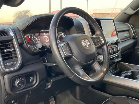 Used 2024 RAM 1500 Laramie image 9