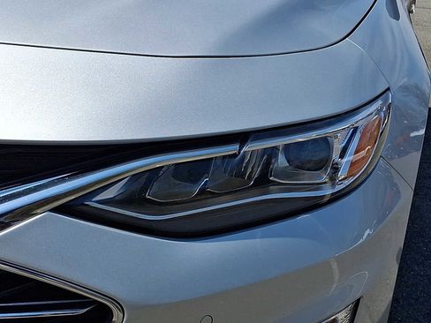Used 2021 Chevrolet Malibu Premier image 9