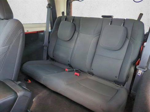 Used 2023 Jeep Wrangler Sport AWD/4WD image 18