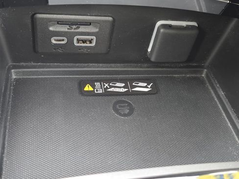 Certified 2023 Buick Envision Avenir image 13