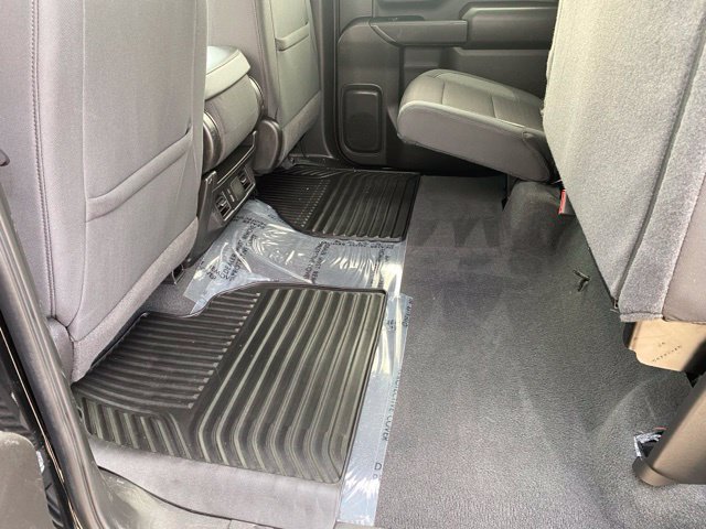 Used 2025 Chevrolet Silverado 2500 Custom w/ Custom Convenience Package AWD/4WD image 17