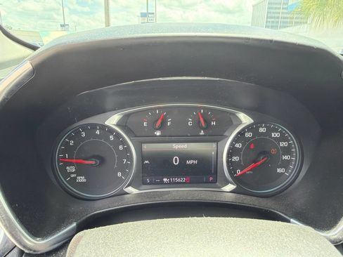 Used 2020 Chevrolet Equinox Premier FWD image 19