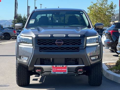 New 2026 Nissan Frontier PRO-4X w/ Pro-4x Convenience Package image 9