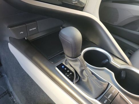 Used 2023 Toyota Camry LE image 22