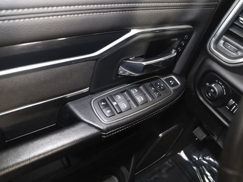 Used 2022 RAM 2500 Laramie AWD/4WD image 31
