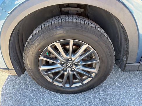 Used 2020 MAZDA CX-5 Touring image 9