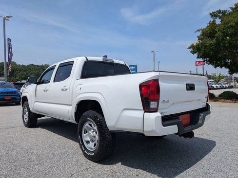Used 2023 Toyota Tacoma SR AWD/4WD image 6