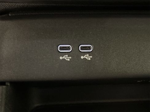 Used 2024 Honda Prologue EX image 8