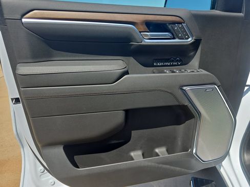 New 2026 Chevrolet Silverado 1500 High Country AWD/4WD image 27