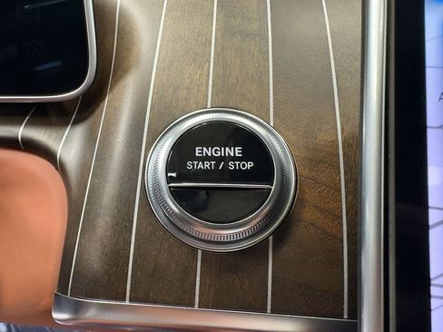 Used 2024 Mercedes-Benz S 63 AMG S image 17