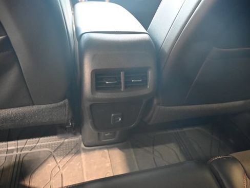 Used 2024 Chevrolet Equinox RS AWD/4WD image 26