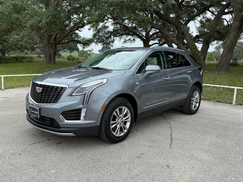 Used 2020 Cadillac XT5 Premium Luxury FWD image 1
