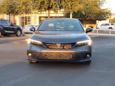 Used 2022 Honda Civic Sport Touring image 2