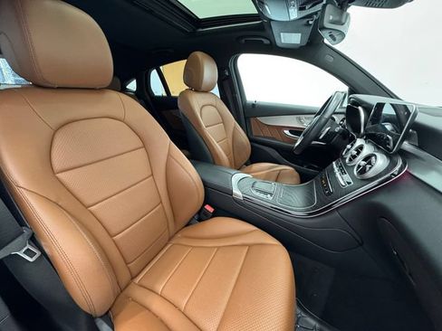 Used 2021 Mercedes-Benz GLC 300 4MATIC Coupe image 38