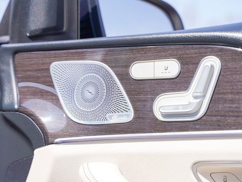 Used 2021 Mercedes-Benz GLE 350 4MATIC image 40