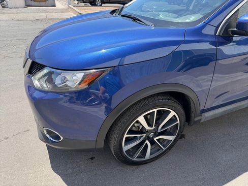 Used 2019 Nissan Rogue Sport SL w/ Premium Package FWD image 10