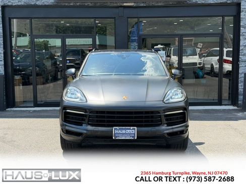 Used 2019 Porsche Cayenne AWD/4WD image 4