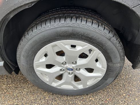 Used 2020 Subaru Forester w/ Alloy Wheel Package image 16