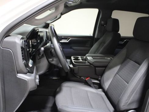 Certified 2026 Chevrolet Silverado 1500 LT w/ All Star Edition Plus image 19