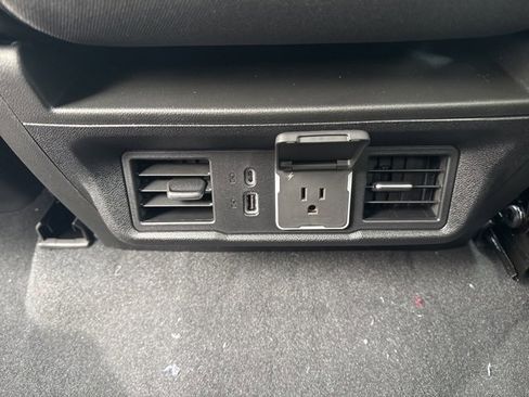 New 2026 GMC Sierra 1500 SLE w/ Preferred Package image 23