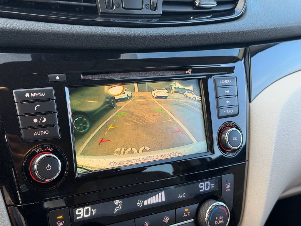 Used 2020 Nissan Rogue Sport SV w/ All-Weather Package AWD/4WD image 22