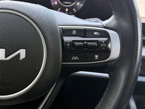 Used 2023 Kia Sportage SX image 17