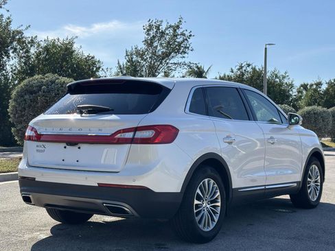Used 2016 Lincoln MKX Select w/ Select Plus Package image 8