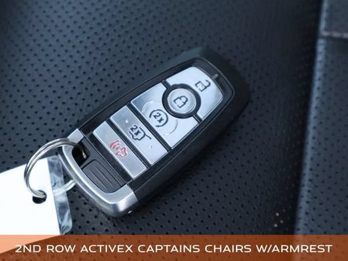 Used 2020 Ford Expedition XLT w/ Equipment Group 202A AWD/4WD image 39