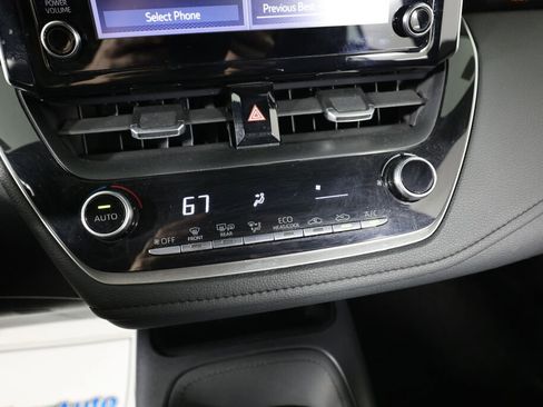 Used 2020 Toyota Corolla SE image 35