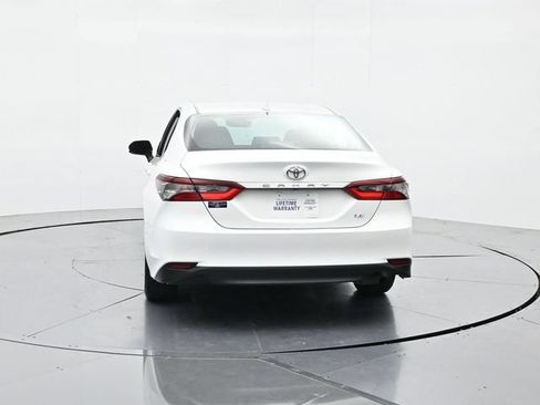 Used 2024 Toyota Camry LE FWD image 8