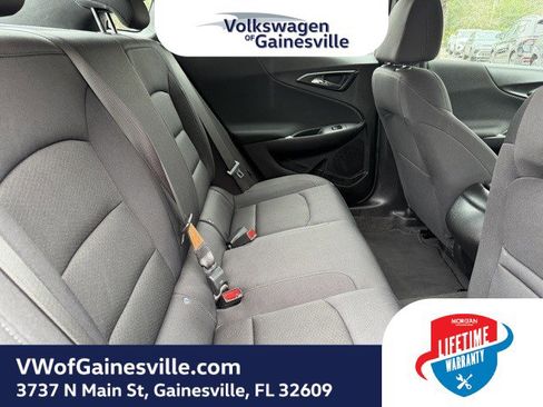 Used 2025 Chevrolet Malibu LS image 8