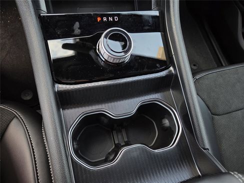 New 2025 Jeep Grand Cherokee Altitude image 46