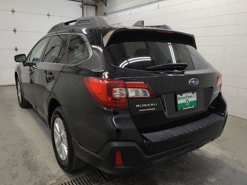 Used 2019 Subaru Outback 2.5i Premium AWD/4WD image 5