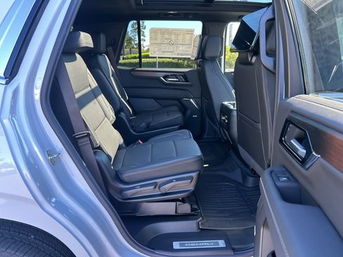 New 2026 GMC Yukon Denali w/ Denali Reserve Package AWD/4WD image 33