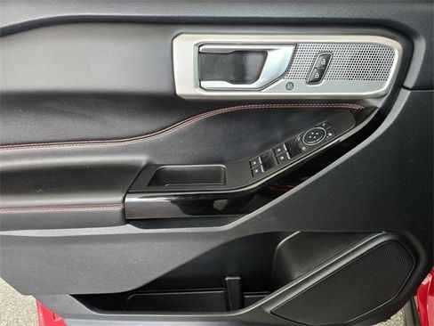 Used 2023 Ford Explorer ST-Line w/ Class IV Trailer Tow Package image 20