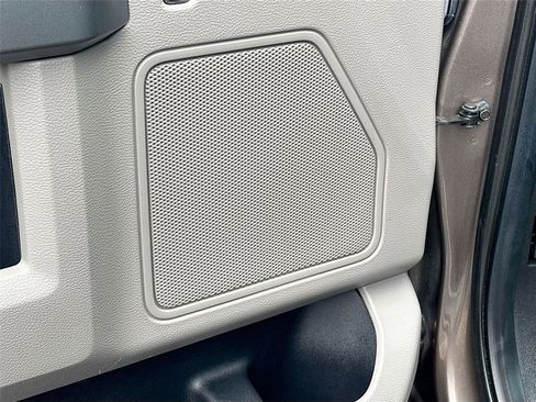 Used 2018 Ford F150 XLT image 19