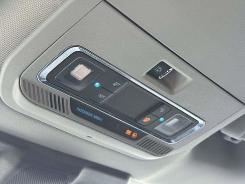 Used 2024 Ford F350 Lariat w/ Sport Appearance Package image 31